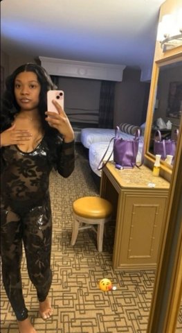 Pretty, Playful, and Just a Little Too Tempting 🌊 - 22 - 1