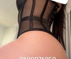 Hola amor soy Lina Soy una latina nueva en la ciudad, me encantara conocerte y que disfrutes de mi hermoso cuerpo🍑💦🔥Me gusta bailar💃🏻 hacer masajes, mi especialidad es el sexo oral💦 y moverme rico. . - 25 - Image 3