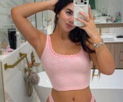 Fayetteville escorts - Hello bb , I'm available - 22