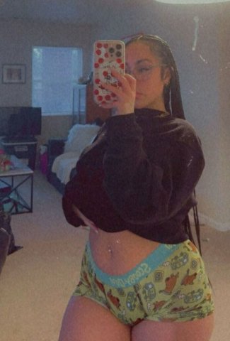 5'4 Soft Curves & Peaceful Energy 📞 ready now - 27 - 1