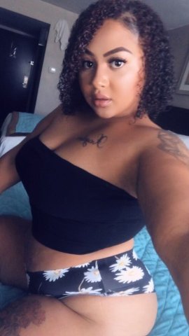 Classy. Curvy. Completely Captivating. ✨The perfect blend of charm, sensuality, and unforgettable energy. - 28 - 1