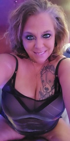 Luxury Mature Service (39) | Step Mom | In/Out/Car/FT | Snap - 39 - 1