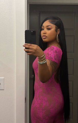 im here for a good timeeeeee Catch me while im here you loveeeee meeeeee💦🥳💝 - 25 - 1