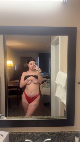 New to town 💦 - 24 - 1