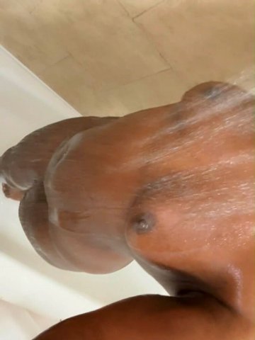 Wednesday Morning Come Catch A Vibe With Summer ☀ Very Down To Earth & A Chill Vibe 😎 Fat Wet Pussy Ready To Please You 💕 Avaliable For Outcalls Dont Hesitate Love And Im Trucker Friendly 🥰 - 24 - 1