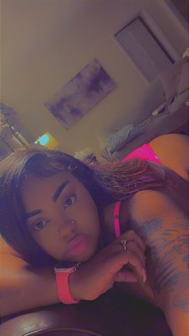 🎬 Thursday Special 😈✨Send me your favorite flick 🎥💋Let’s recreate the vibe tonight 😏🔥Anal & BBJ included 🍑👅📍 Downtown Bham - 23 - 1