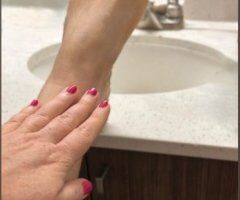 White European Lady - 36 - Image 2