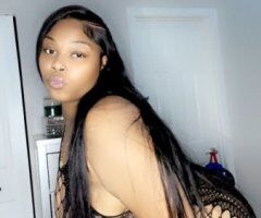 wet 💦Tight 😝 Ready 🥰 - 25 - Image 2