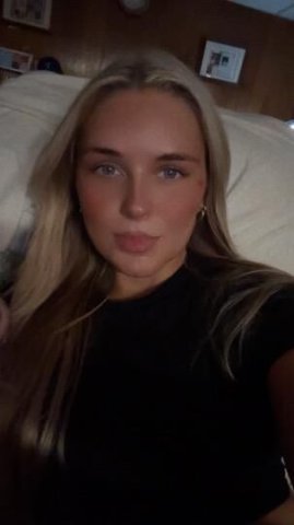 IN and OUT calls blonde hair blue eyed girl🥰 - 23 - 1