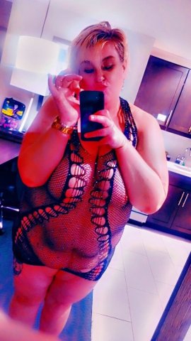 Big booty judy with big titties too come see me so i can send you home in a good mood 😌 - 45 - 1