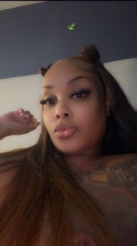 Available Now In And Out Calls 🩷 - 28 - 1