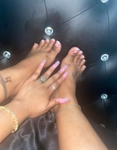 👑Young & Pretty👑 satisfaction guaranteed😇 fetish friendly - 23 - 1