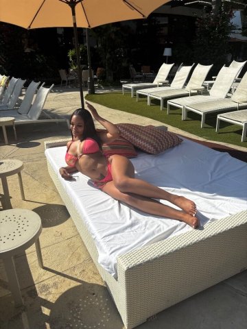 Only 21 ᴘᴇᴛɪᴛᴇ ʙᴜꜱᴛʏ ʙᴀʀʙɪᴇ🎀 UPSCALE COMPANION💎💋GIGI LOPEZ🌹 - 21 - 1