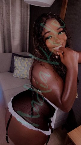 Early Moaning Special 😈 📍Incall or Outcall - 30 - 1