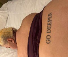 St. Louis escorts - DEALS DEALS DEALS - 23
