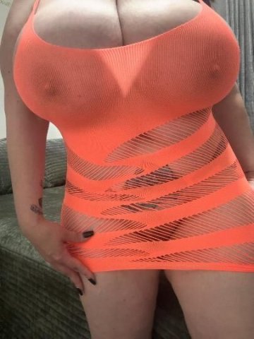 NaturalBustyBombshell💋 - 30 - 1