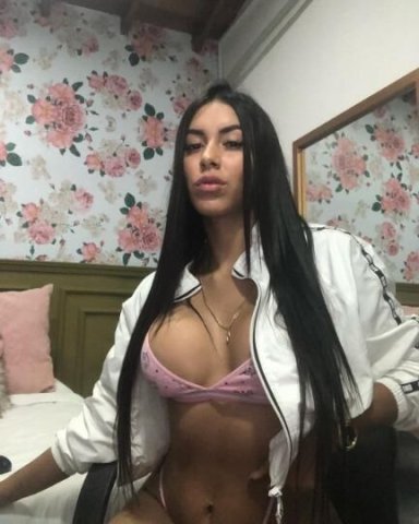 Hi, I'm a very spicy Latina if I'm here to fulfillyour fantasy, daddy - 21 - 1