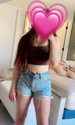 💋 I'm available for INCALL 🎯 I'll take you for a very wet 💦 ride😉 SPECIALS ALL DAY ❣ - 22 - 1