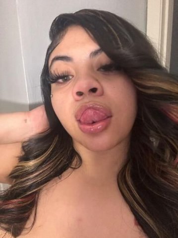 Thick YellaBone Ready To Have Fun 😈 - 24 - 1