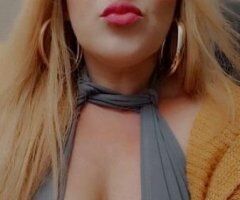 ****WELL SUCK UR DICK ON THE WAY TO WORK!!*** - 35 - Image 2