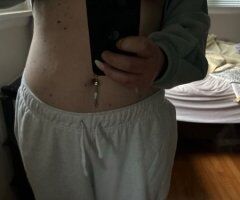 Louisville escorts - take a look at my OF - 31