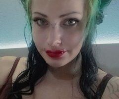 Dallas escorts - im taking outcalls today Running specials Alt girl Green eyes w/ lots of tattoos/piercings - 30