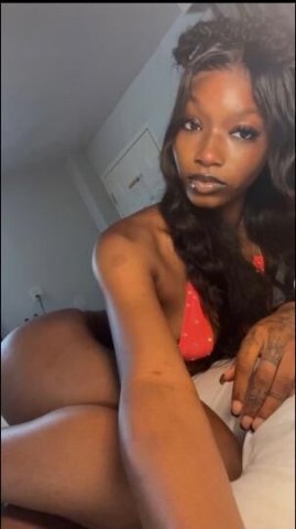 outs ✈ 😍😍 😍 PRETTY TITTIES , SOAKING WET KITTY 😍💦 - 23 - 1