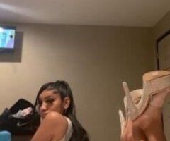 Wilmington escorts - Avaliable For Incall-Outcall Carcall. Text me for more 24/7😘 Let's have some fun here 24 - 24