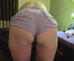 Raleigh-durham escorts - Beautiful intelligent woman want to meet you - 50