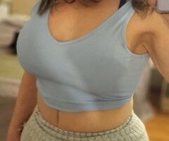 Giving Head💋Is what I like best💄PNP Friendly 💋Trucker friendly🍑Early Bird Special 6am-1030am 🍑Hot MILF🪷 https://onlyfans.com/smilez_4u - 99 - Image 4