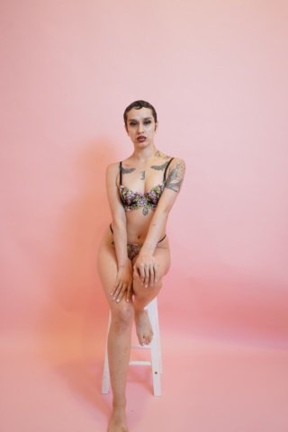 Incall Available in Oakland - 25 - 1