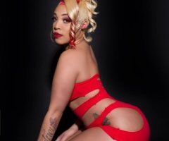 NEW GIRL IN TOWN COME PARTY & PLAY !! 😍❤ - 26 - Image 2