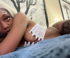 HIGH END NEW PICS 📸 CURVY PETITE BUSTY MAMA🍭🤩 OUTCALLS & CARDATES Lets HAVE SOME in my tinted suburban ‼✨ - 19 - Image 4