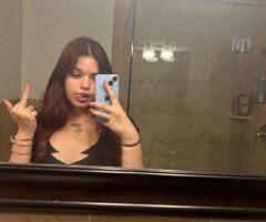 emo cute girl looking to have fun💦 - 21 - Image 2