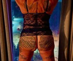 Cum in out of the cold. 😍😜 Thick and Curvy MILF😜😍 - 55 - Image 10