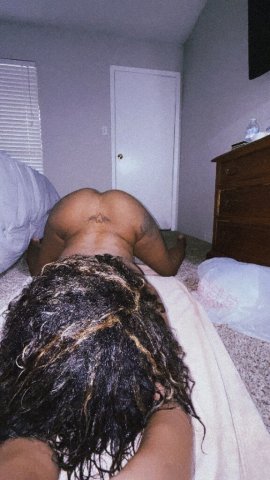 Looking for someone to spoil me while i keep him pleased and happy❤😘 - 26 - 1