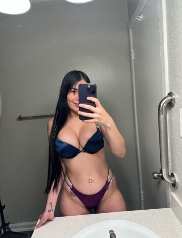 Available to make you happy 🤤🥳 - 28 - 1