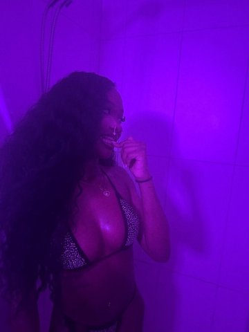 Seattle☔!!! • UPSCALE CLIENTELE only 😏🥂 — A melt-in-your-mouth sensation 💋 - 19 - 1