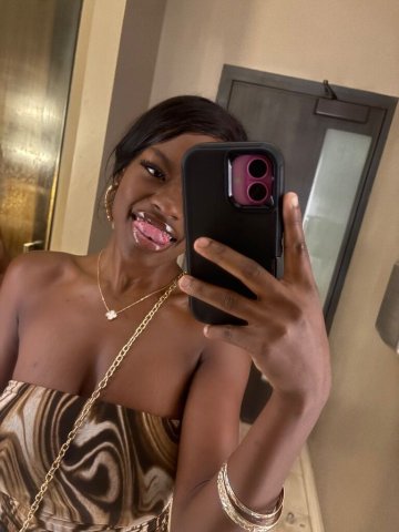 Chocolate🍩🍫 HH/HR Specials🥰 Cum See me 🌴📍🥰 100% REAL Facetime Verify💯 Outs Required Deposit 🚗 - 21 - 1