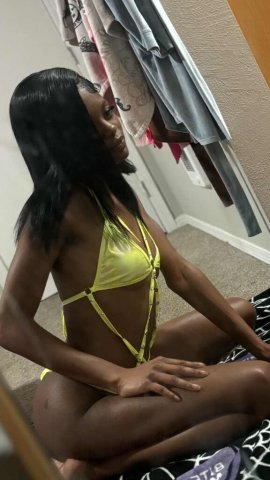 im once in a life time no really🫣💎 incall in lakewood Available in -tacoma, surrounding areas📍 - 19 - 1