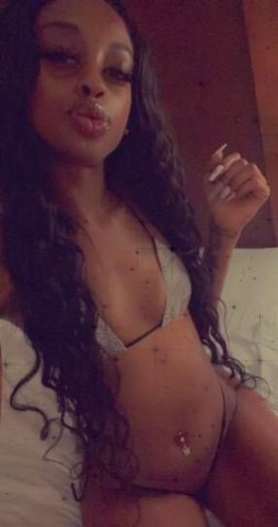 I'm independent available for incall outcall and I drive myself - 25 - 1