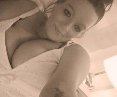 Hot and Horny Milf (;♥♥ - 38 - Image 4