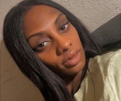 YOUNG WET &TASTEE - 25 - Image 3
