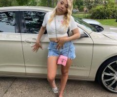 Salem escorts - Slutyyy, Freakyy, full of suprises - 21