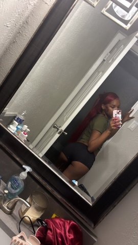 40$ FACETIME SHOWS 💋sexy brown 😩 PETITE titties🫦 - 21 - 1