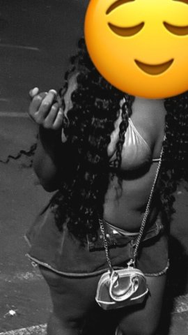 bare back full service specials 120 full service qvs 100 bbjs 150 2 pop im very real verification required - 26 - 1