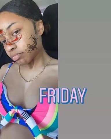 pretty and petite💕🐱facetime shows📲incall and outcalls🏪 - 21 - 1