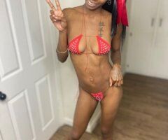 Long Beach escorts - AVAILABLE 24/7 OUTCALLS & FT SHOWS - 21
