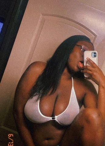 Sunday Funday 😊Natrual Busty Melons 😍Chocolate Super Sucker - 20 - 1