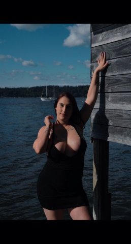 german & irish queen 🥰incalls & outcalls 💕 38 DDD tits with a nice ass 😩 - 24 - 1